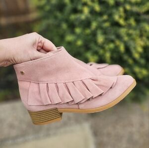 New Anthropologie Ruffled Suede Ankle  Cuple Leather suede pink booties eu 35